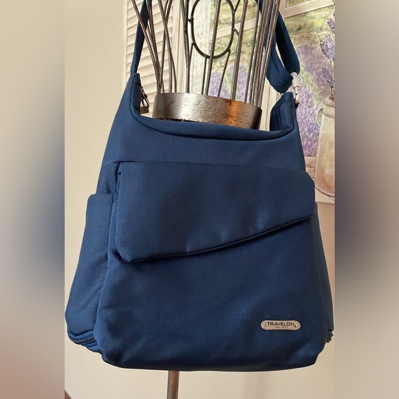 Travelon Midnight Blue Anti Theft Crossbody - Picture 2 of 15